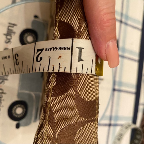 Designer Vintage Coach Monogram Wristlet - Picture 5 of 6